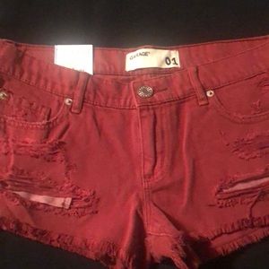 Ripped flirty festival shorts burgundy color